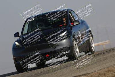 media/Oct-19-2025-Speed Ventures (Sun) [[a6e7fe67be]]/TC B/Session 1 (Grapevine)/